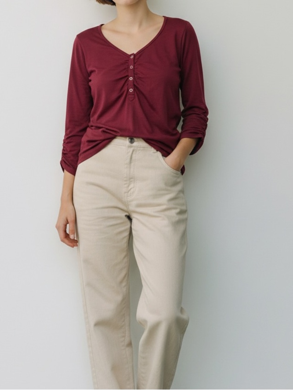 Smartwool Women's V-Neck Henley Sweater in Burgundy
